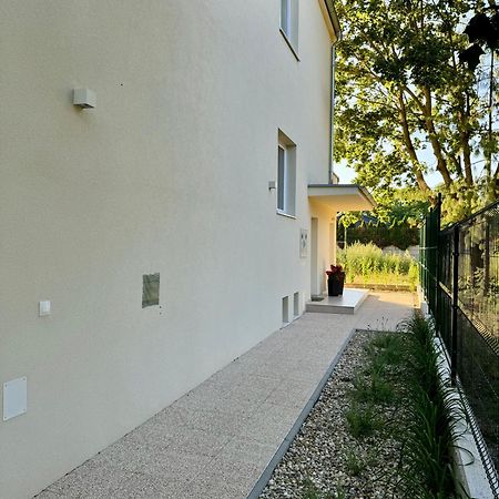 Apartment Zanzi Samorin Exterior foto